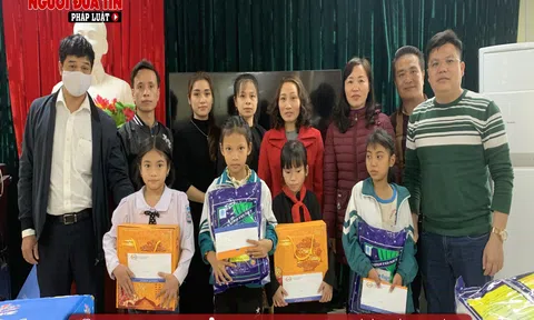 CLB báo chí Hà Tây khởi động chương trình 'Tết cho người nghèo'