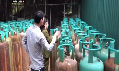 Kiểm tra phòng cháy chữa cháy, phát hiện lô hàng gas lậu