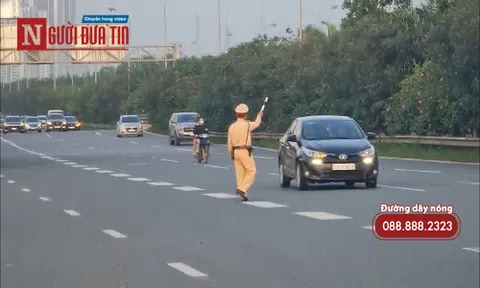 Hà Nội: Đội CSGT số 11 xử lý xe mô tô đi vào cao tốc, nhiều tài xế lạng lách, quay đầu bỏ chạy