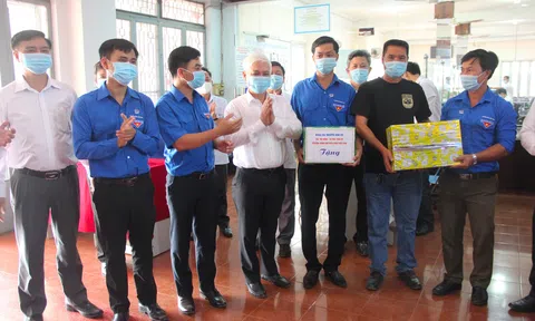 Mừng sinh nhật Đoàn, lãnh đạo tỉnh Bình Phước thăm hỏi, khích lệ tinh thần thế hệ trẻ khởi nghiệp