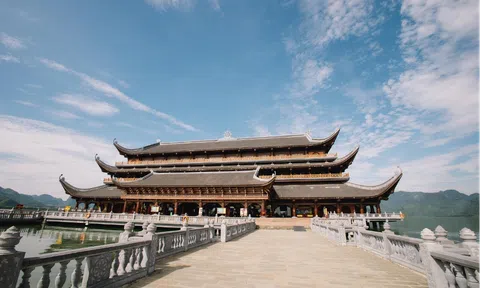 Hãy về Tam Chúc xem “Vạn bánh chưng xanh dành tặng người nghèo”