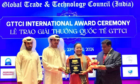 Kỹ sư nông nghiệp Việt Nam nhận giải thưởng Nhà khoa học tiêu biểu xuất sắc toàn cầu