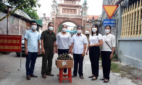 Sóc Sơn, Hà Nội: Hành động đẹp của người làng Dược Hạ với lực lượng chống dịch