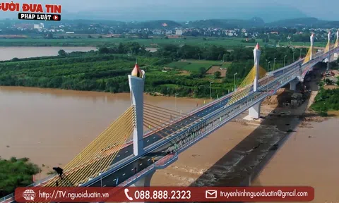 (Bài 2) Bộ Xây dựng cần thanh tra toàn diện cây cầu 'bó bột' ngàn tỉ ở Tuyên Quang