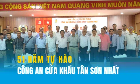 51 năm tự hào truyền thống Công an Cửa khẩu Tân Sơn Nhất