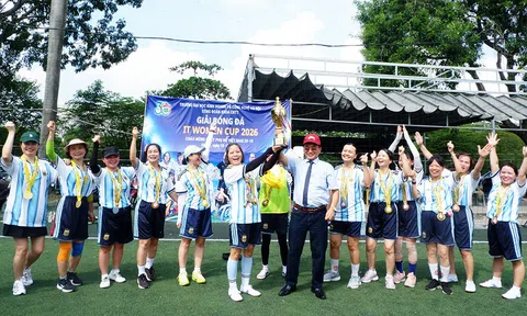 Khoa CNTT (HUBT) sôi nổi Ngày hội bóng đá nữ IT WOMEN CUP 2026 chào mừng 20/10
