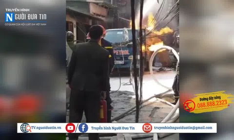 Hà Nội: Nổ bình gas gây ra cháy lớn trên phố