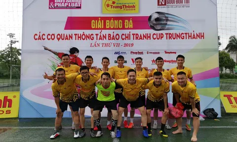 Khai mạc Giải bóng đá các cơ quan thông tấn báo chí cúp Trung Thành lần thứ 7
