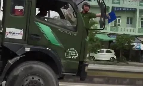  Hải Phòng: Cảnh sát đu bám quyết bắt xe vi phạm