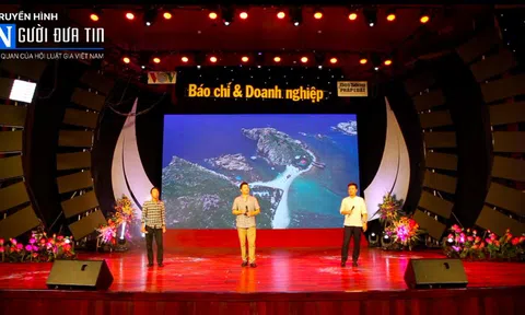 Báo ĐS&PL phối hợp tổ chức giao lưu nghệ thuật Báo chí & Doanh nghiệp