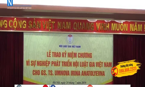 Hội Luật gia Việt Nam trao kỷ niệm chương "Vì sự phát triển"