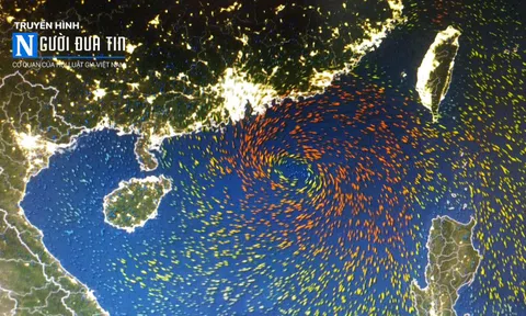 Siêu bão Mangkhut đổ bộ, cảnh báo nguy cơ mưa lớn và sạt lở