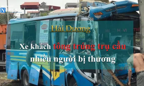 Hải Dương: Xe khách bất ngờ đâm vào chân cầu chui, nhiều người bị thương