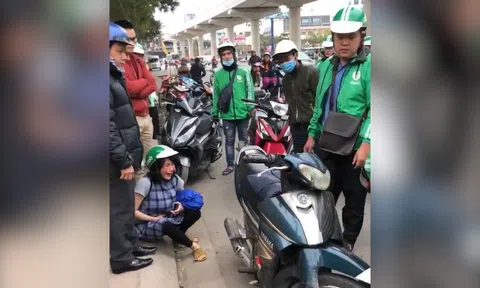 Tài xế GRAB mâu thuẫn với phụ nữ có bầu và bắt đền 700 nghìn