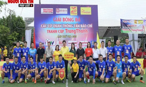 16 cơ quan thông tấn báo chí tranh tài tại Giải bóng đá cúp Trung Thành