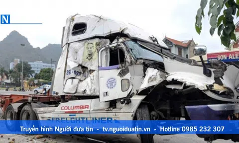 Container đâm liên hoàn nhiều người thương vong