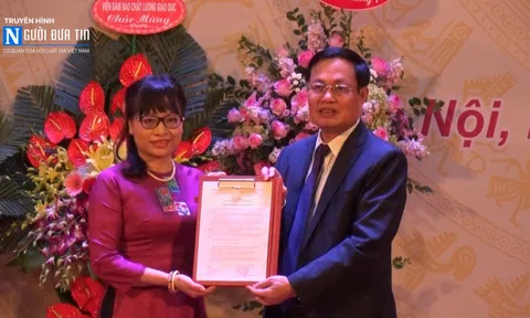 Lần đầu tiên Khoa Luật (ĐHQGHN) có nữ chủ nhiệm