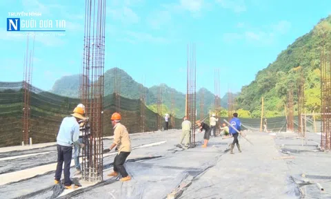 Ninh Bình: Tháo dỡ công trình sai phép tại Khu du lịch sinh thái Thung Nham