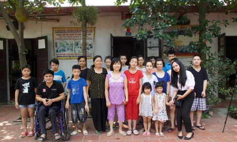 "U Hoa" - Người phụ nữ nặng lòng với người khuyết tật