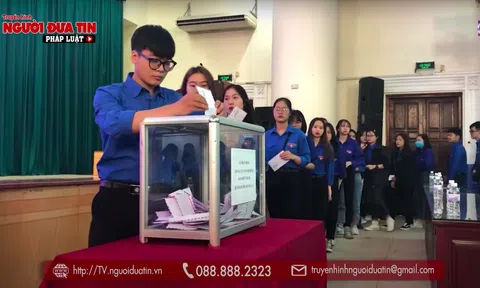 Trường ĐH Kinh doanh và Công nghệ Hà Nội chung tay hướng về miền Trung